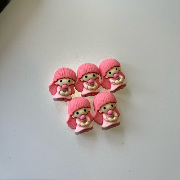 Lala loves ice cream 🍦 - Picture 2 of 2